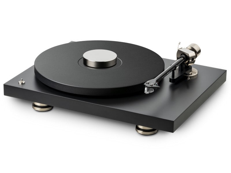 Debut Pro Black Turntable Pre-fitted with Pick It Pro Cartridge
