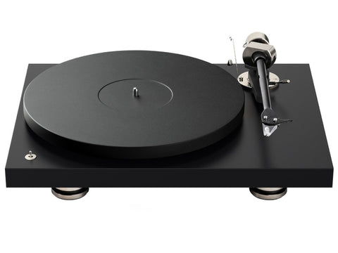 Debut Pro Black Turntable Pre-fitted with Pick It Pro Cartridge